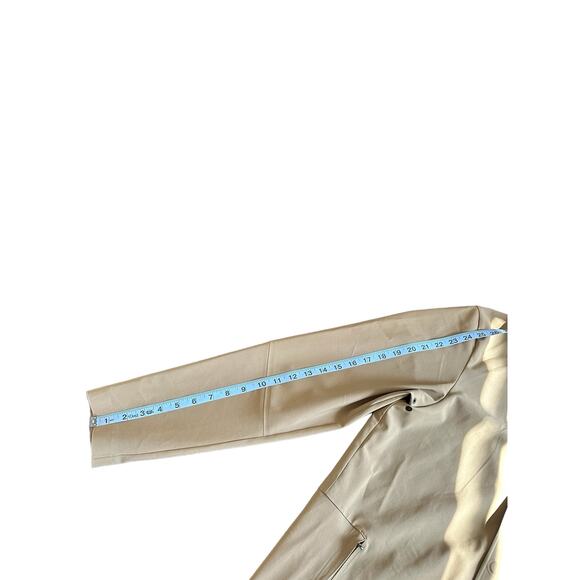 Lululemon Men’s Casual Khaki Drivers Coat Small Water Repellent Outdoor Casual - Picture 11 of 12